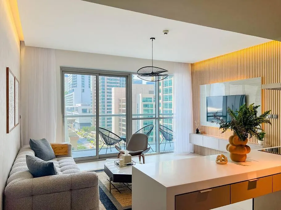 두바이 Modern 1Br Panoramic View, West Avenue 아파트